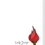 Achterkant bloemenkaart met daarop een roos in de knop